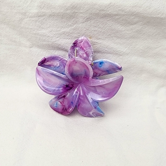 Flower Claw Clip Hair Accessories - Picture 2 of 4